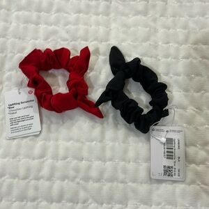 Lululemon 2 uplifting scrunchies Bow